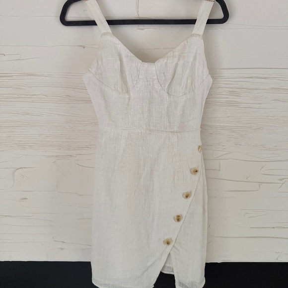 Sabo Skirt | Size XS | Light and Breezy Summer 5 Button Dress | Cream - Picture 1 of 7